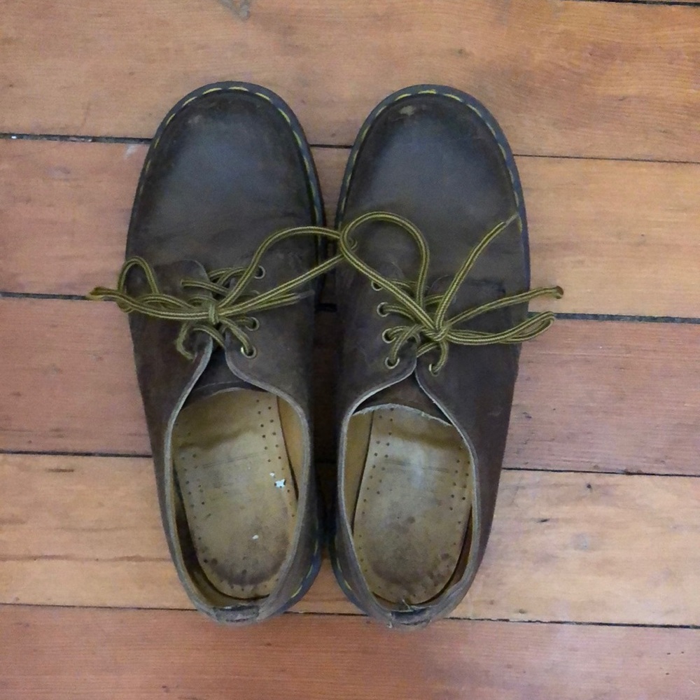 brown leather doc martens